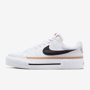 Nike Women’s Court Legacy Lift Size 10 NEW